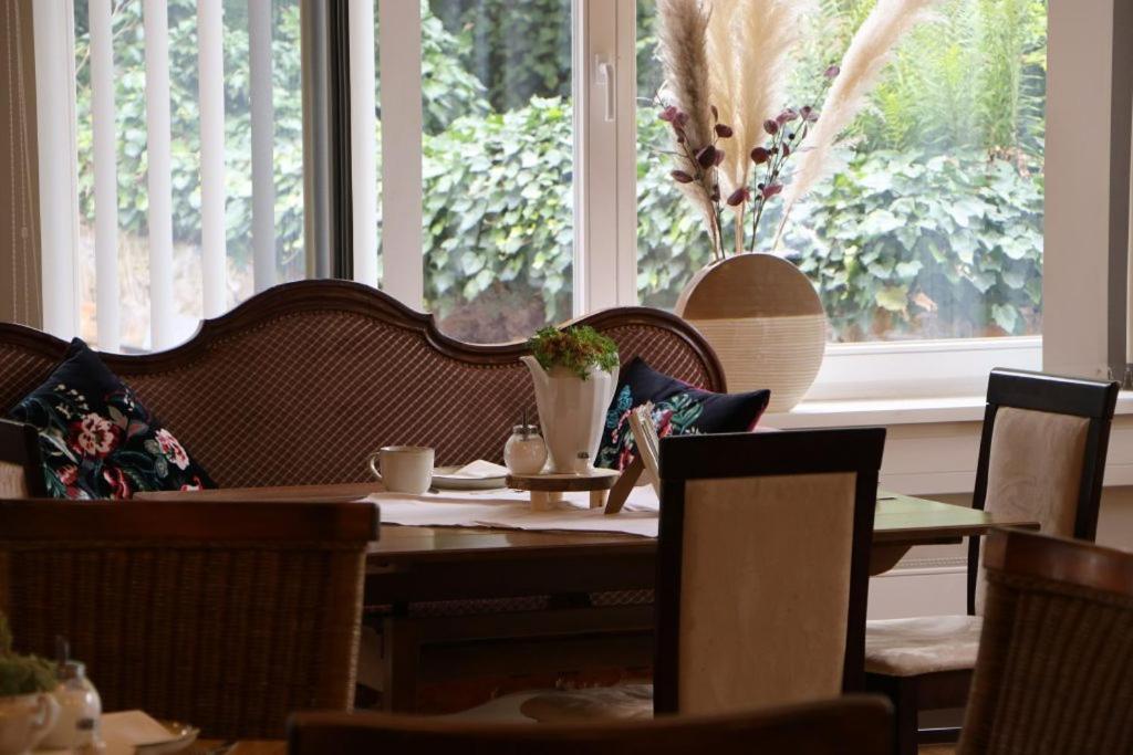 Wellnesshotel Waldquartier Gmbh Ig 巴特埃森 外观 照片
